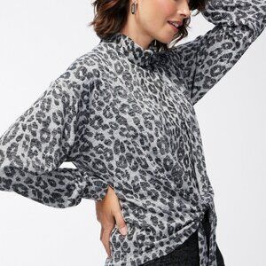 CHICO'S Zenergy Printed Tie Front Cardigan (EUC)